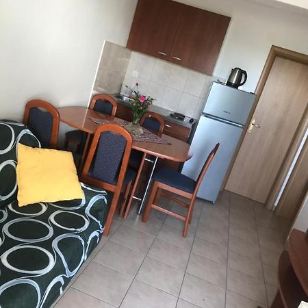 Apartments Iva Rogoznica  Ngoại thất bức ảnh