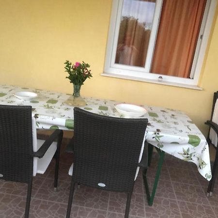 Apartments Iva Rogoznica  Ngoại thất bức ảnh