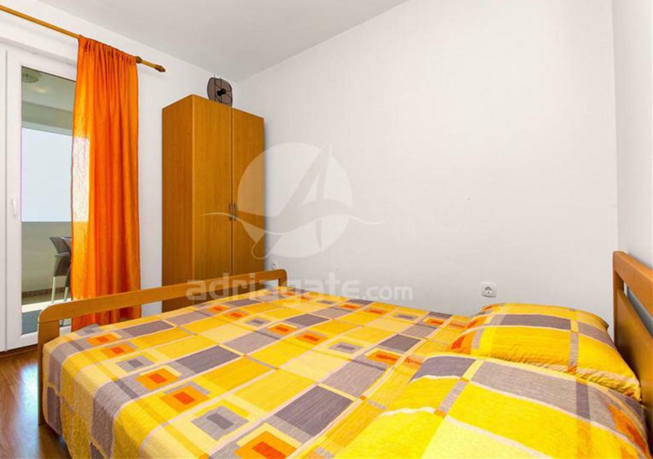 Apartments Iva Rogoznica  Ngoại thất bức ảnh